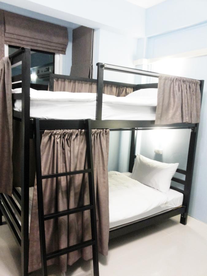 One One Hostel Patong ภายนอก รูปภาพ